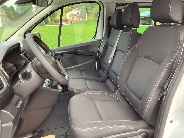 Renault Trafic Blue Techno dCi 150