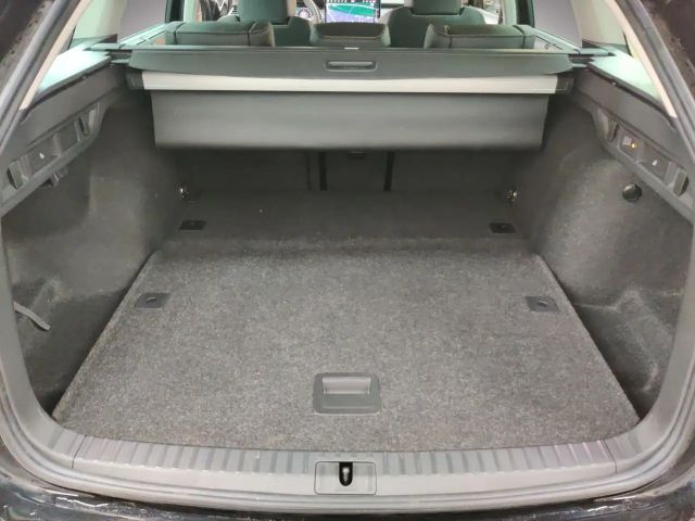 Skoda Octavia Combi Selection