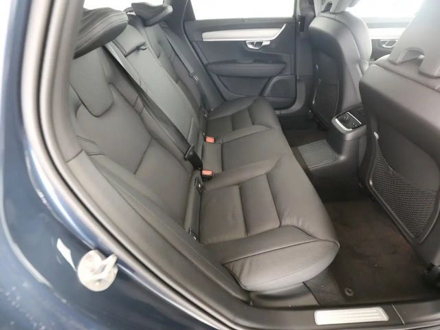 Volvo V90 AWD Dark Plus Recharge T6