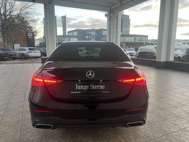Mercedes-Benz C 300 4MATIC AMG Line Sedan