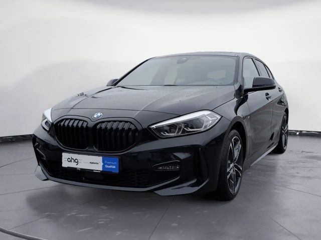BMW 118 118i M-Sport Sedan