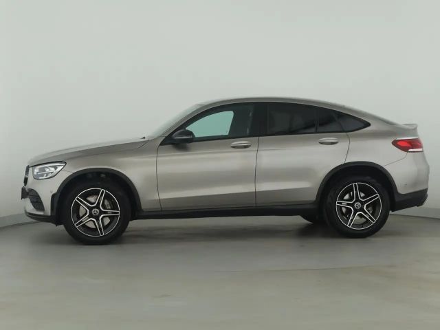 Mercedes-Benz GLC 300 4MATIC AMG Line Coupé