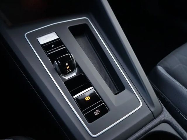 Volkswagen Golf 1.5 eTSI Golf VIII Variant