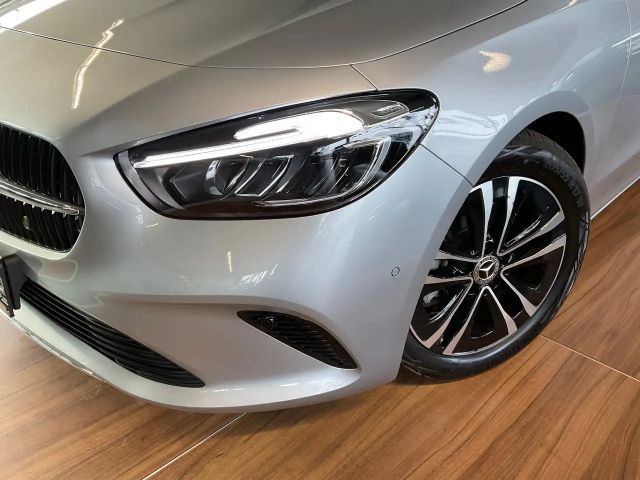 Mercedes-Benz B 200 Progressive