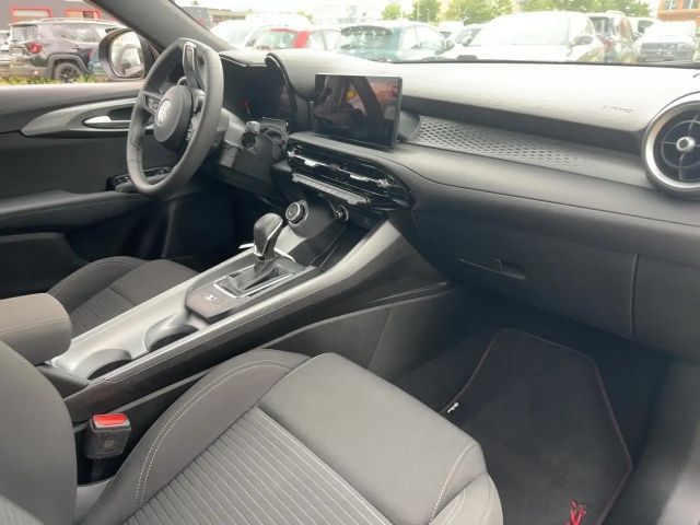 Alfa Romeo Tonale Super