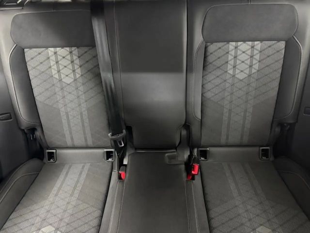 Volkswagen T-Cross 1.0 TSI IQ.Drive R-Line