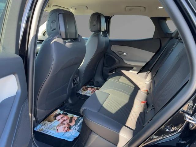 Ford Explorer Extended range RWD