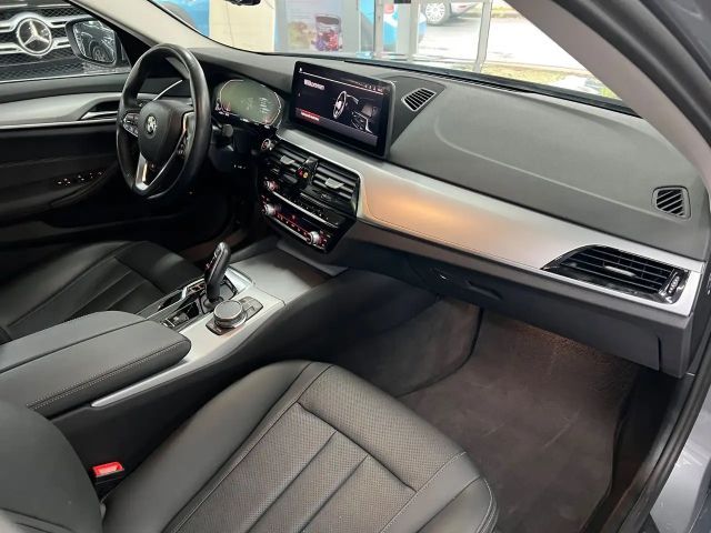 BMW 520 520d Touring xDrive