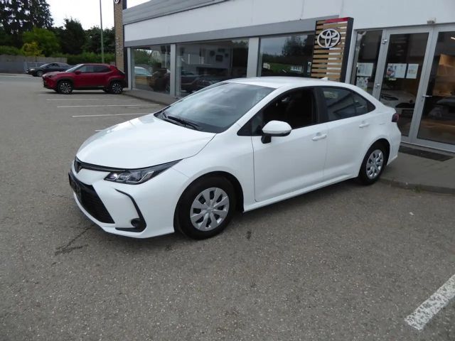 Toyota Corolla 1,5 Sedan