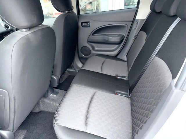 Mitsubishi Space Star Star