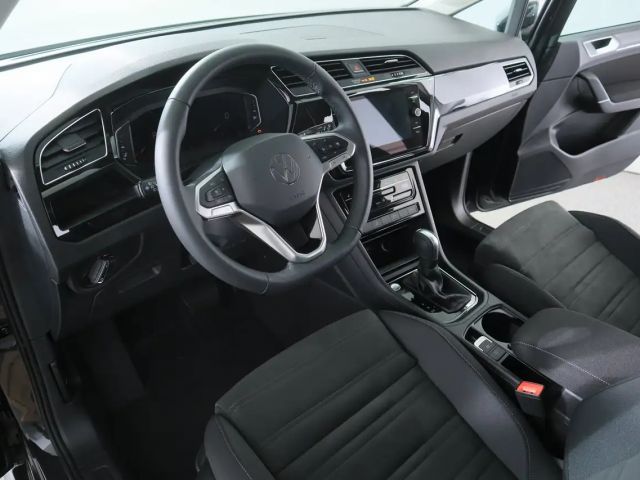 Volkswagen Touran DSG R-Line
