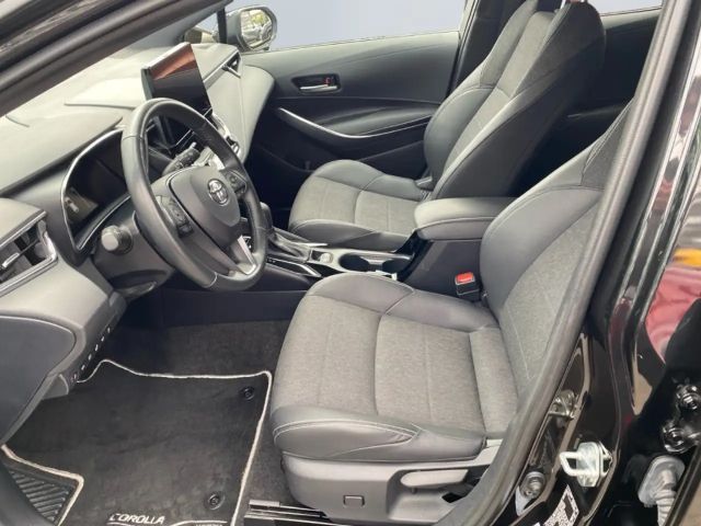 Toyota Corolla Hybride Team D