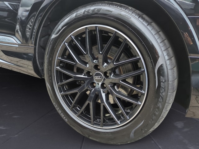 Audi Q7 45 TDI Quattro S-Line