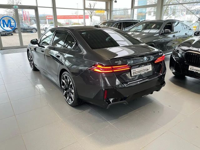 BMW 550 M-Sport Sedan xDrive