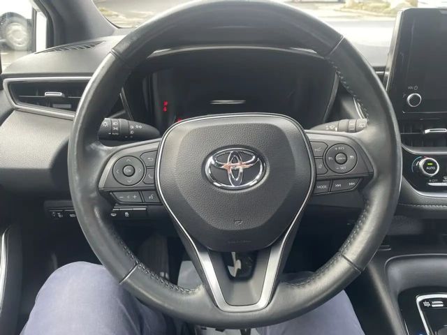 Toyota Corolla Active Hybride Touring