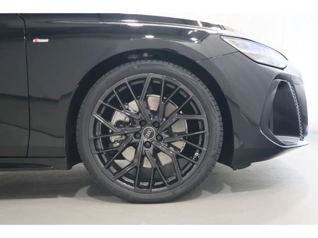 Audi A6 Avant Quattro