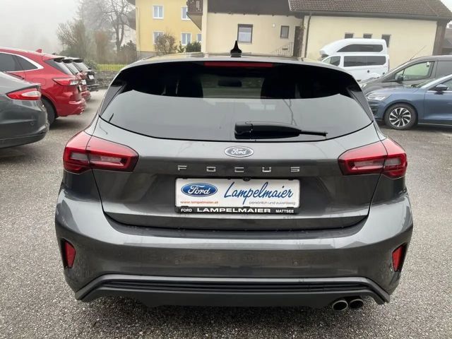Ford Focus ST Line