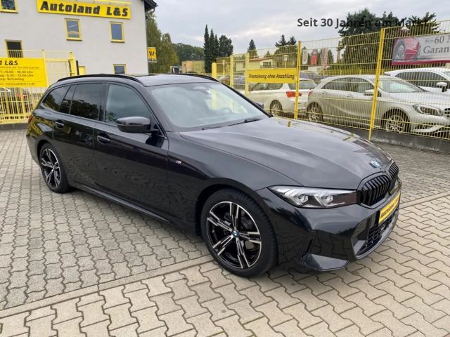BMW 320 320d M-Sport Touring xDrive