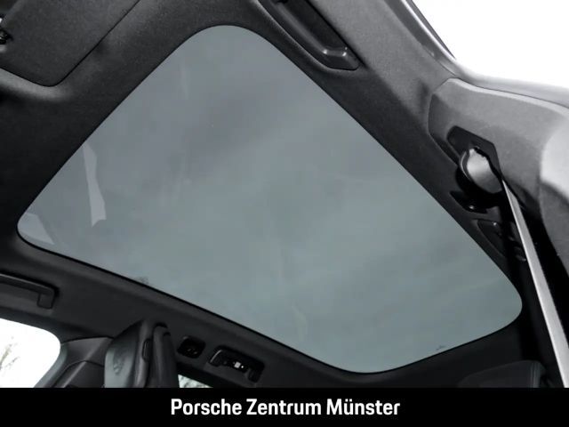 Porsche Taycan 4S Cross Turismo