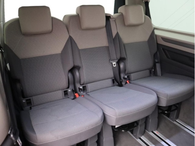 Volkswagen Multivan 2.0 TDI DSG Lang Life T7