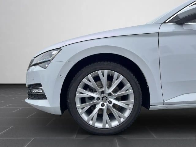 Skoda Superb 1.5 TSI Combi Style Style