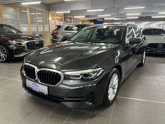 BMW 520 520d Touring xDrive