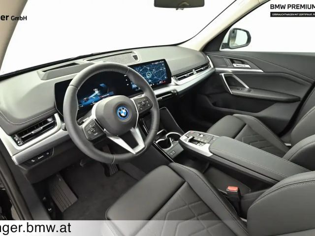 BMW iX1 xDrive30