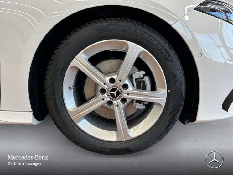 Mercedes-Benz A 200 AMG Line