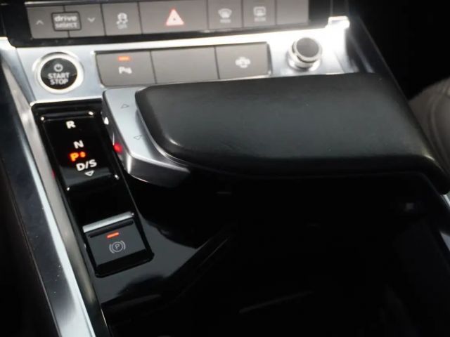 Audi e-tron 50 Quattro