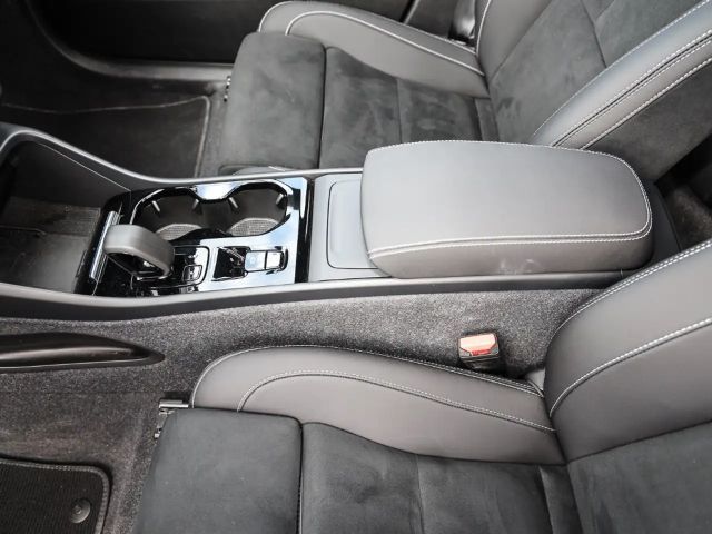 Volvo XC40 Dark Plus