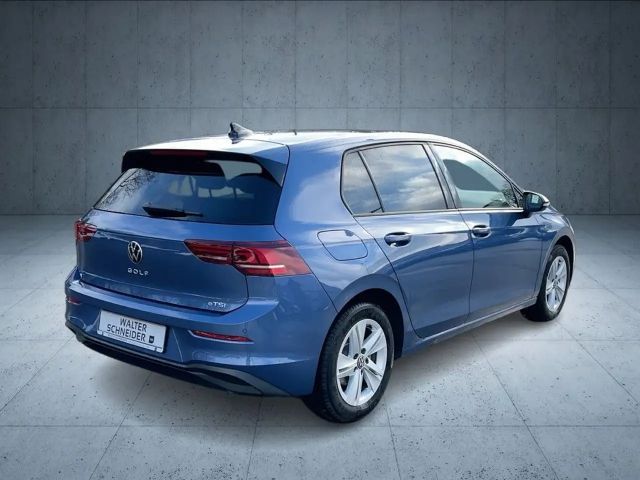 Volkswagen Golf DSG Life