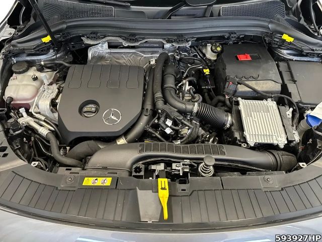 Mercedes-Benz GLA 200 Progressive