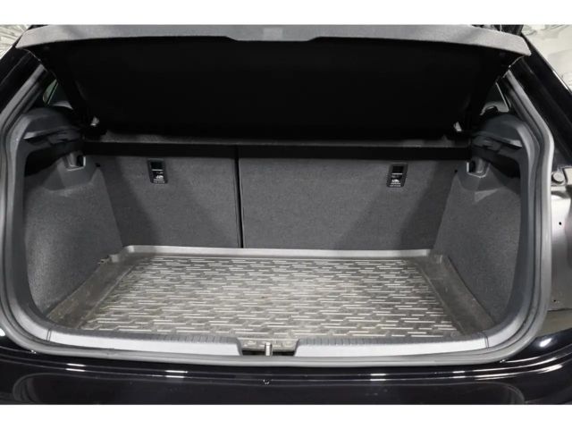 Volkswagen Polo 1.0 TSI DSG IQ.Drive R-Line