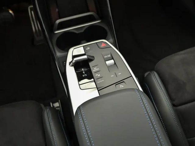 BMW 218 218d Active Tourer Sedan