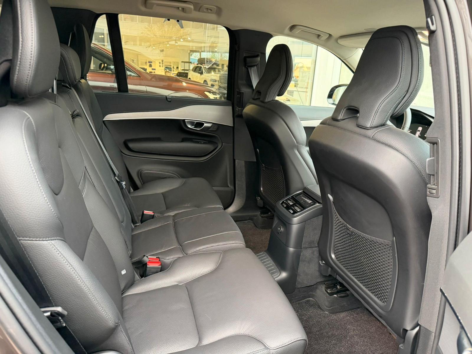 Volvo XC90 AWD Dark Plus Recharge T8