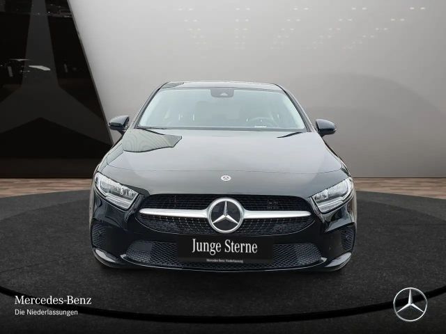 Mercedes-Benz A 250 A 250 e Style
