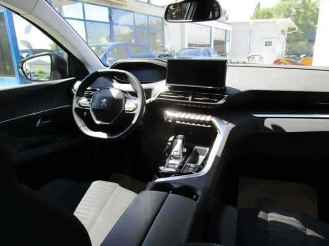 Peugeot 3008 BlueHDi EAT8 Style