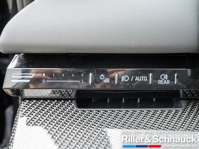 BMW 520 520i M-Sport Sedan