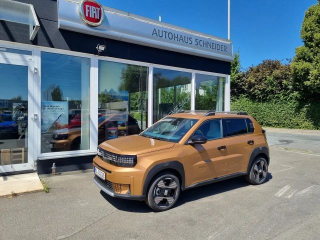 Fiat Grande Panda E La Prima