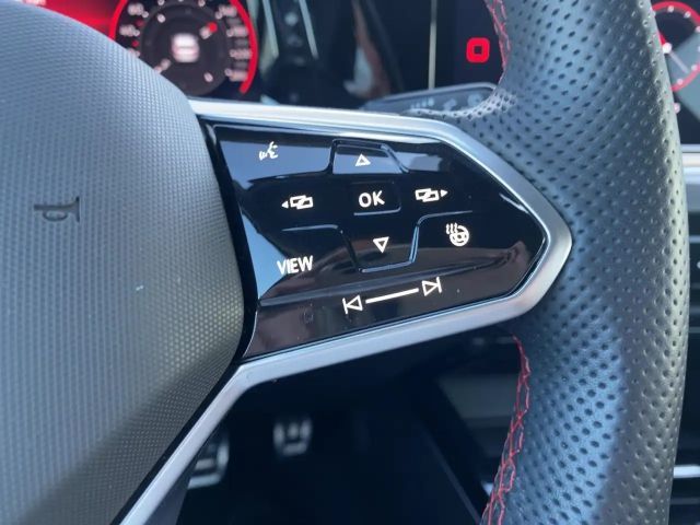 Volkswagen Golf DSG GTI