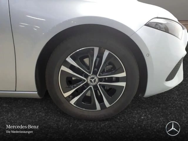 Mercedes-Benz A 180 Progressive