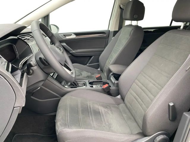Volkswagen Touran 1.5 TSI DSG Highline