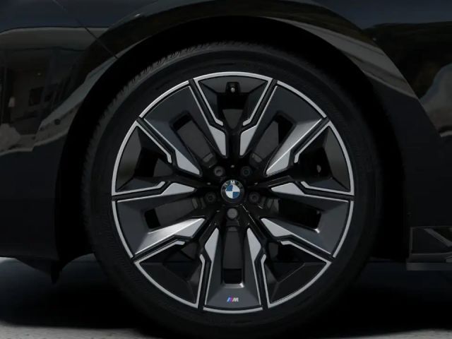 BMW i7 M70 Sedan xDrive