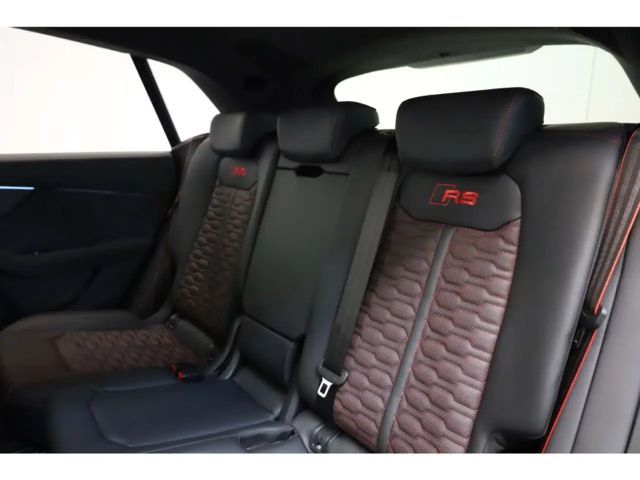 Audi RS Q8 Performance Quattro