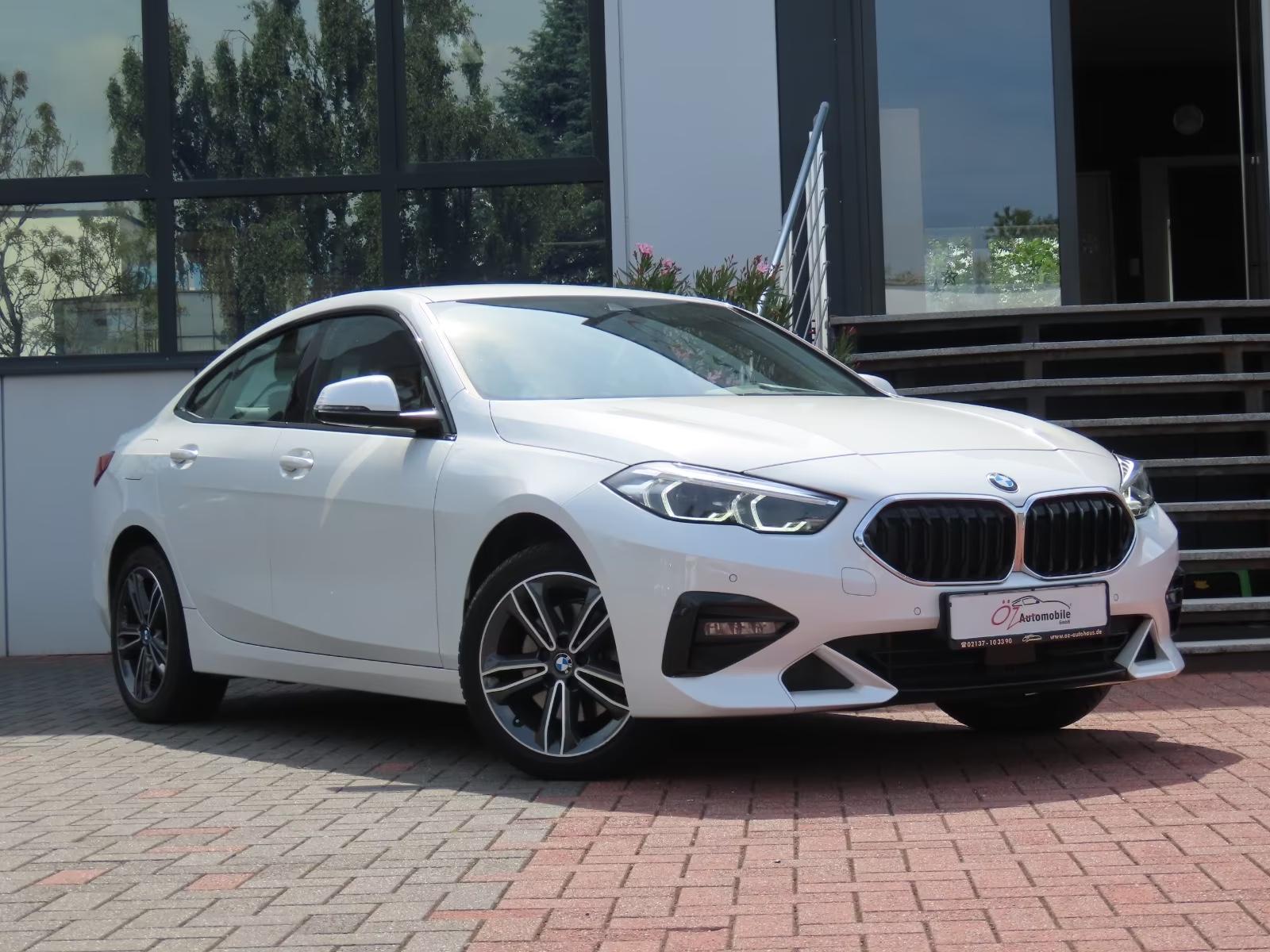BMW 218 Coupé Gran Coupé Sedan Sport Line