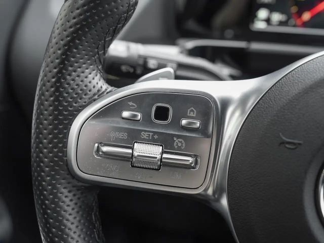 Mercedes-Benz B 250 AMG Line B 250 e