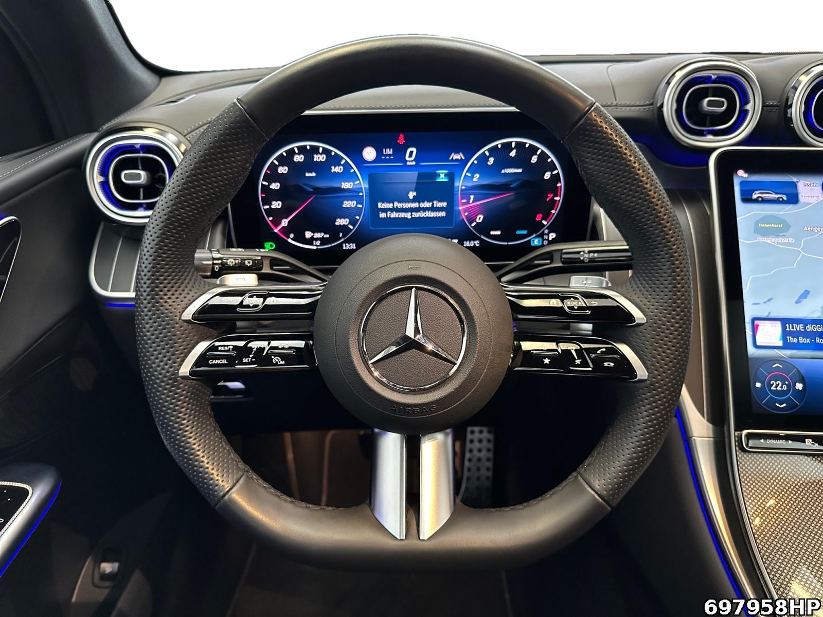 Mercedes-Benz GLC 300 4MATIC AMG Line
