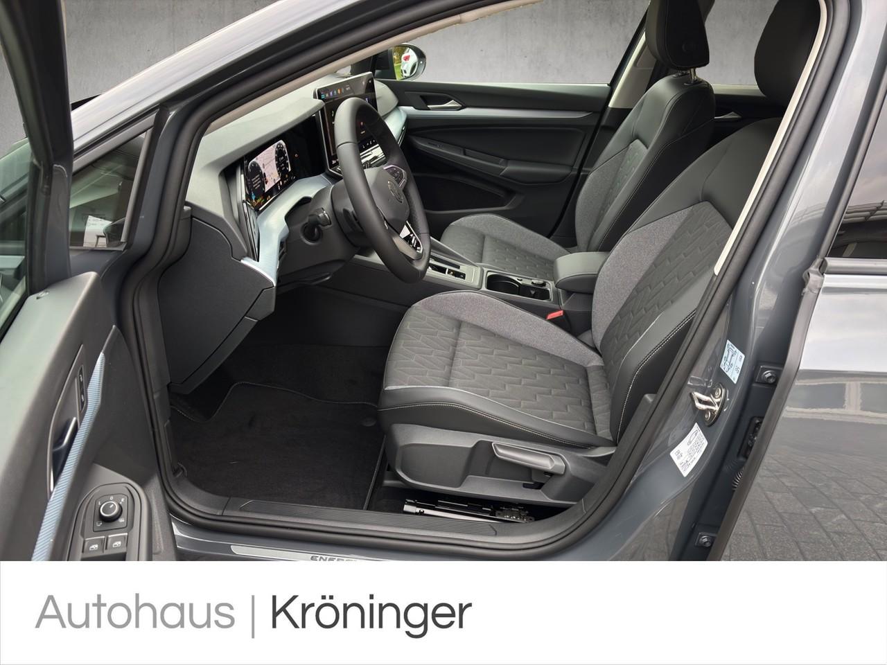 Volkswagen Golf 1.5 eTSI DSG Life
