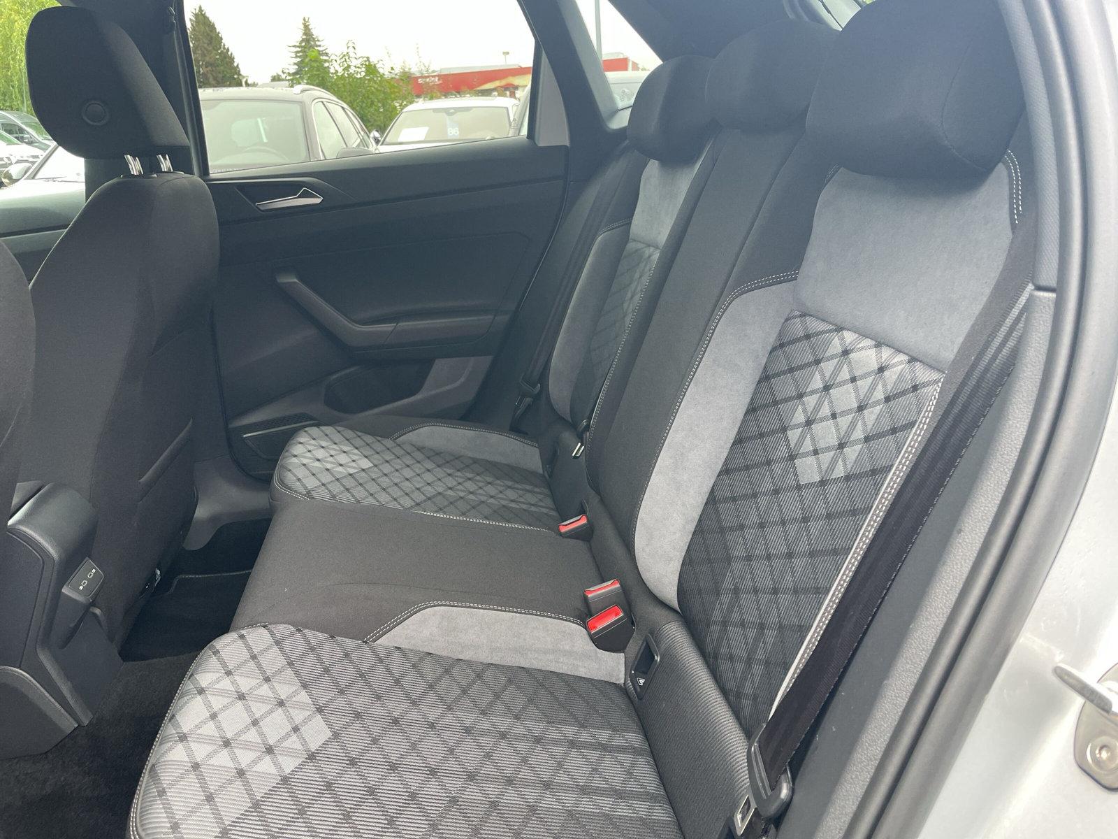 Volkswagen Polo DSG R-Line