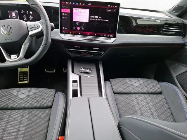 Volkswagen Passat R-Line Variant